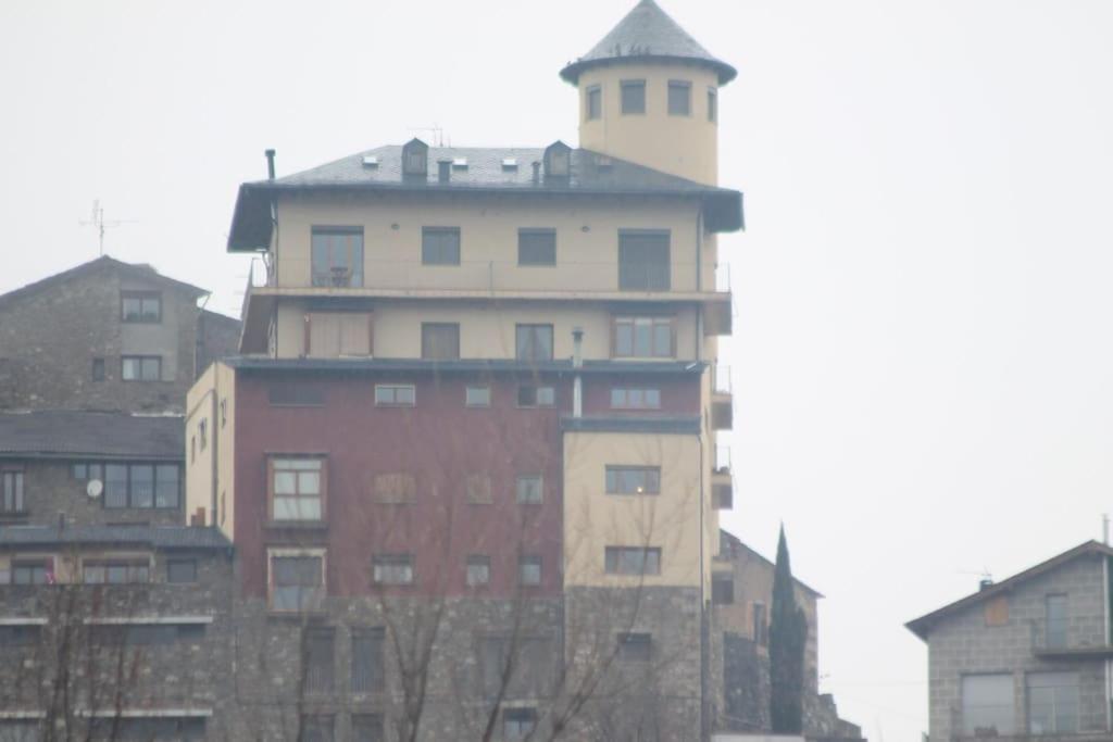 Apartament Gran Pirineu Montferrer Buitenkant foto