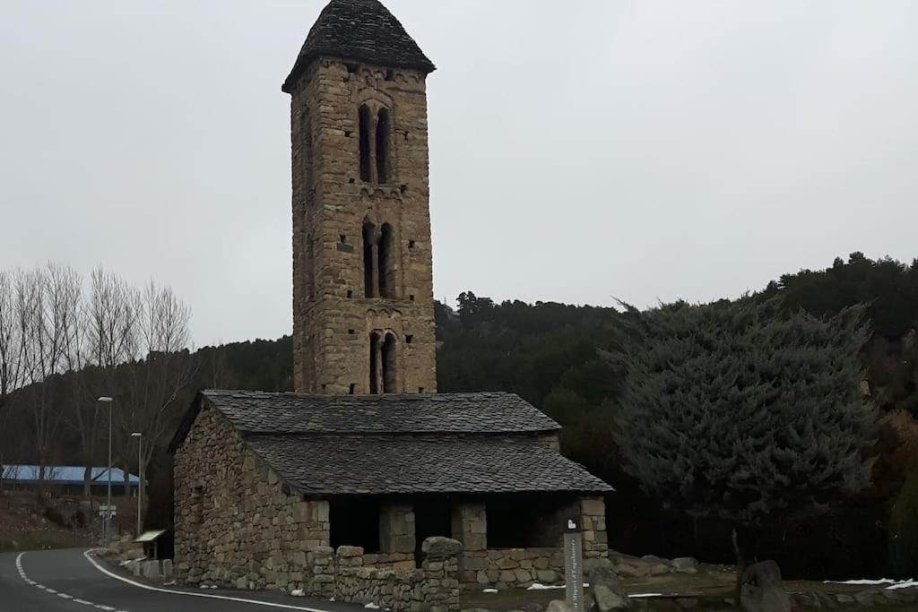 Apartament Gran Pirineu Montferrer Buitenkant foto