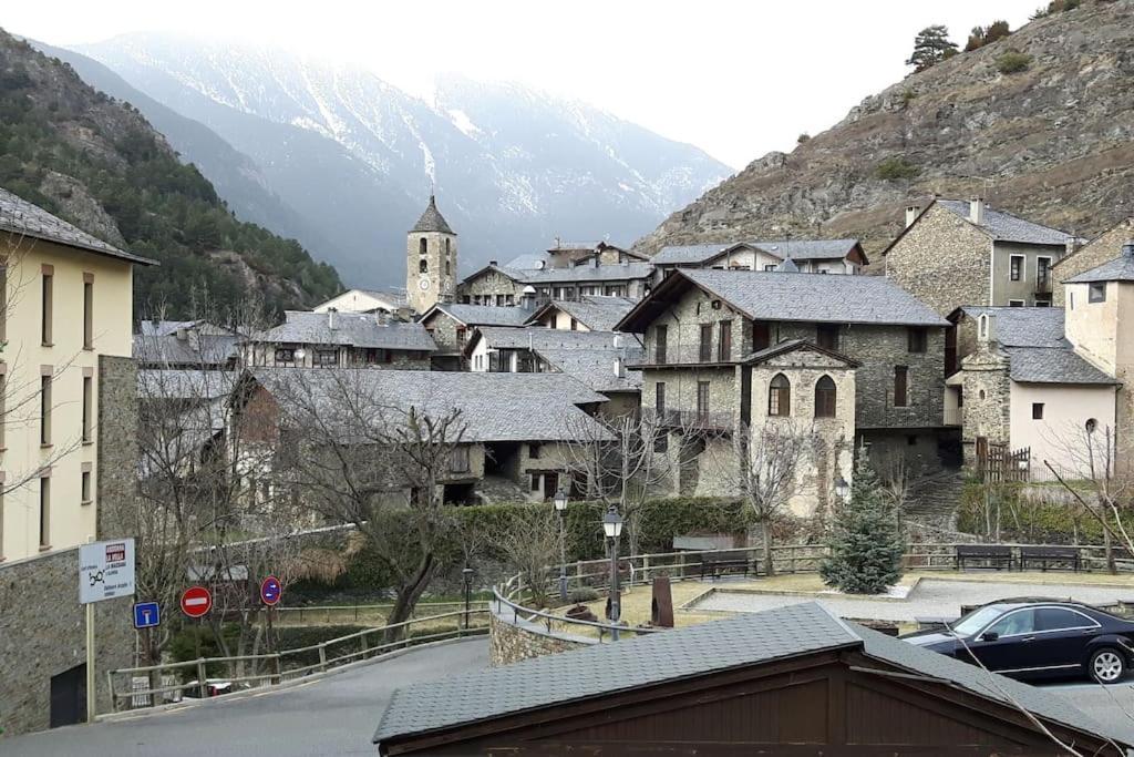 Apartament Gran Pirineu Montferrer Buitenkant foto