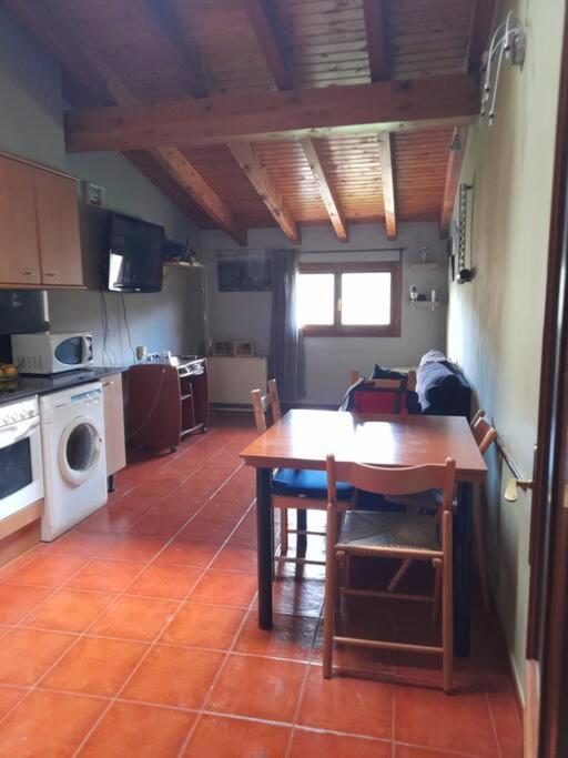 Apartament Gran Pirineu Montferrer Buitenkant foto