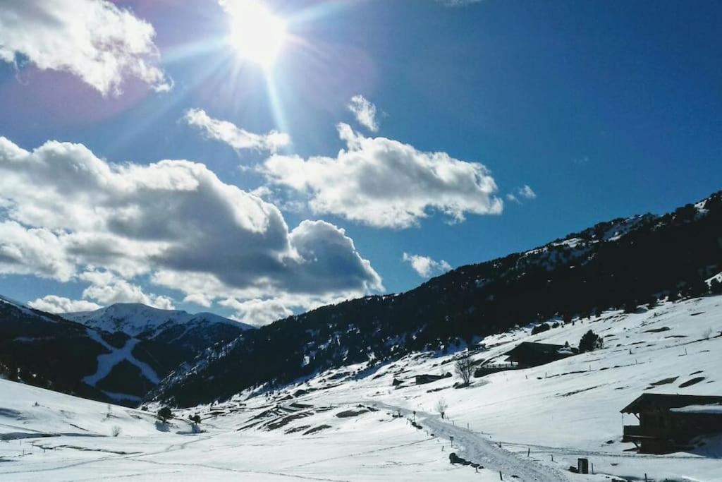 Apartament Gran Pirineu Montferrer Buitenkant foto